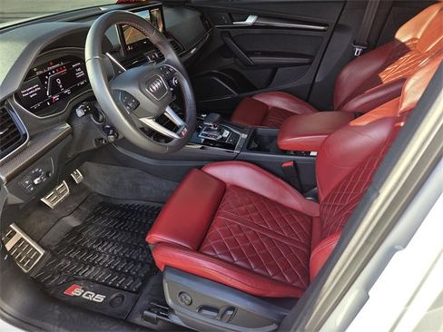 Used 2023 Audi SQ5 Premium Plus w/ Premium Plus Package image 9