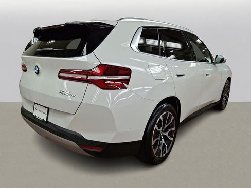Used 2025 BMW X3 xDrive30i w/ Premium Package AWD/4WD image 4