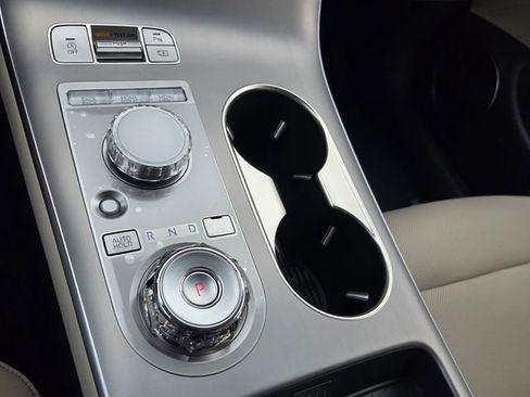 New 2026 Genesis GV70 2.5T Advanced AWD/4WD image 11