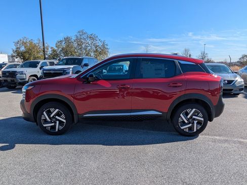 New 2026 Nissan Kicks SV w/ SV Premium Package FWD image 7
