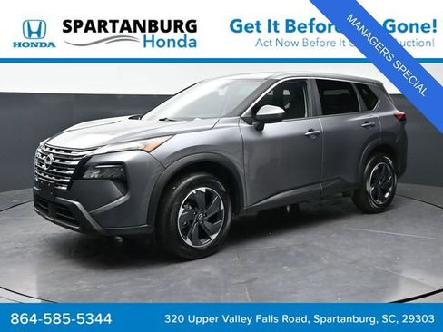 Used 2025 Nissan Rogue SV AWD/4WD image 1