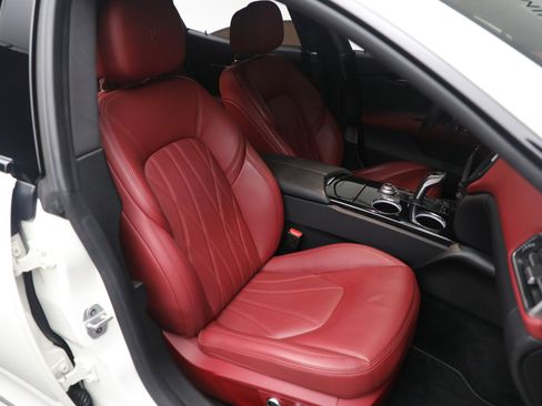 Certified 2022 Maserati Ghibli Modena Q4 image 19