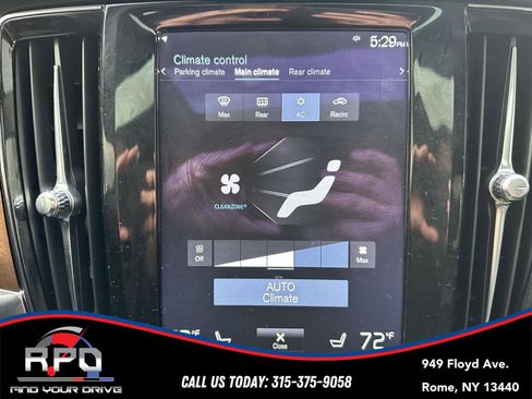 Used 2017 Volvo S90 T6 Inscription w/ Vision Package image 27