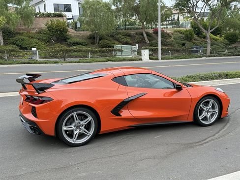 Used 2025 Chevrolet Corvette Stingray Coupe w/ 1LT RWD image 10