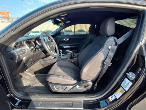 Used 2018 Ford Mustang GT image 20