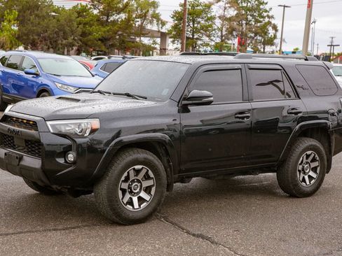 Used 2021 Toyota 4Runner TRD Off-Road Premium w/ Moonroof Package AWD/4WD image 8