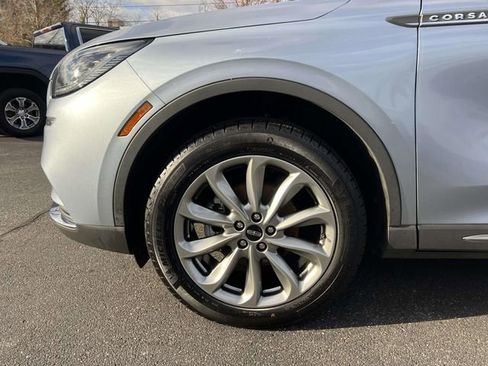 Used 2022 Lincoln Corsair AWD w/ Premium Package image 7