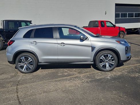 New 2025 Mitsubishi Outlander Sport SE image 15