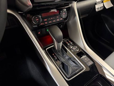 New 2026 Mitsubishi Eclipse Cross SEL image 17
