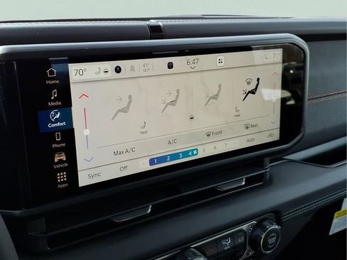 New 2026 Jeep Gladiator Mojave image 18