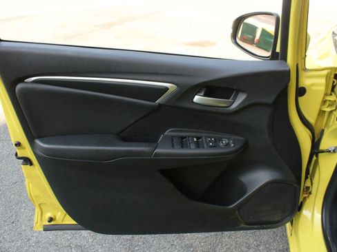 Used 2016 Honda Fit EX-L image 12