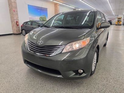 Used 2013 Toyota Sienna XLE