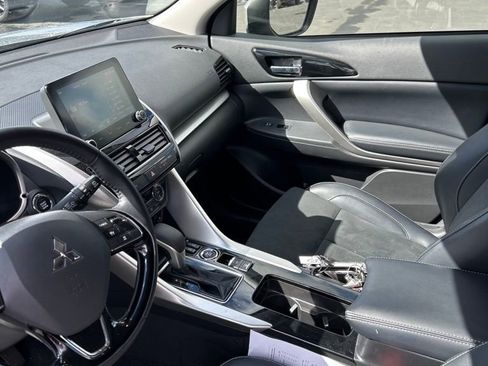 Used 2025 Mitsubishi Eclipse Cross SE image 17