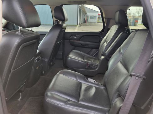 Used 2013 Chevrolet Tahoe LTZ image 10