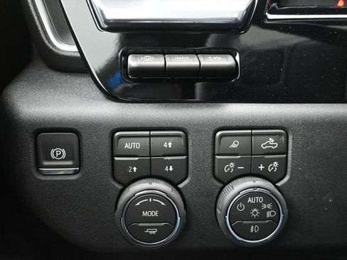 New 2026 Chevrolet Silverado 2500 High Country w/ High Country Premium Package AWD/4WD image 27