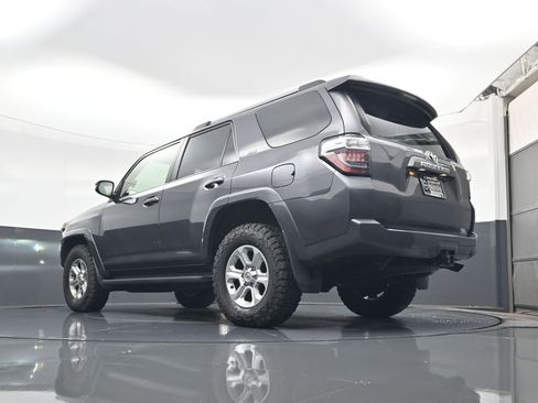 Used 2022 Toyota 4Runner SR5 image 24