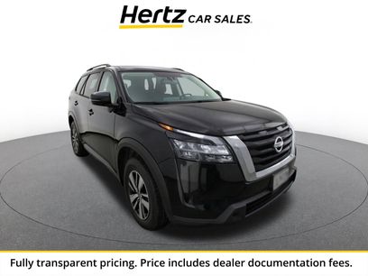 Used 2025 Nissan Pathfinder SV