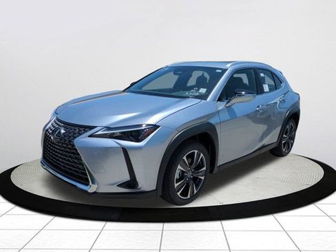 Used 2026 Lexus UX 300h FWD w/ Accessory Package (Z1) image 7