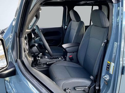 New 2026 Jeep Gladiator Sport image 11