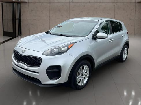 Used 2017 Kia Sportage LX FWD image 5