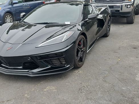 Used 2023 Chevrolet Corvette Stingray Preferred Cpe w/ Z51 Performance Package RWD image 3