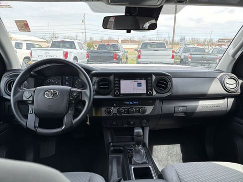 Used 2023 Toyota Tacoma SR AWD/4WD image 11