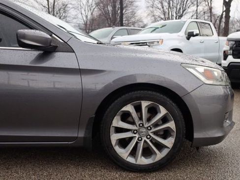 Used 2014 Honda Accord Sport image 13