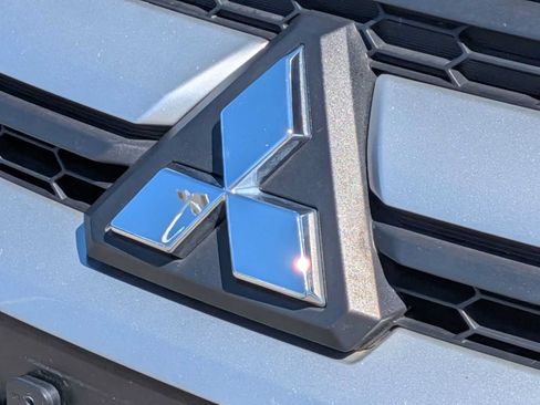Used 2022 Mitsubishi Outlander Sport ES AWD/4WD image 10