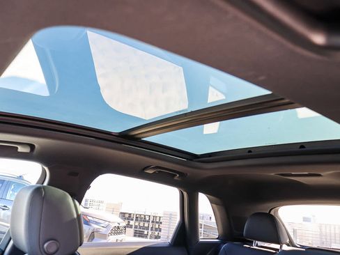 Used 2022 Audi Q3 2.0T Premium Plus w/ Premium Plus Package image 34