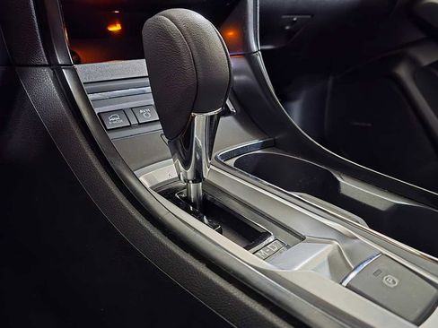 Used 2022 Subaru Ascent Onyx Edition image 36