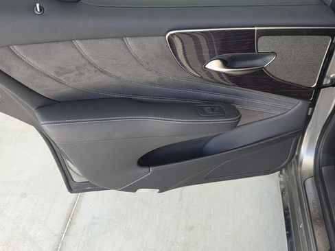 Certified 2023 Lexus LS 500 w/ Interior Upgrade Package RWD image 36