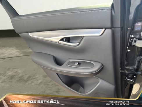 Used 2025 INFINITI QX50 Pure image 32