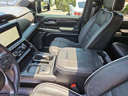 Used 2026 GMC Sierra 2500 AT4X AWD/4WD image 27