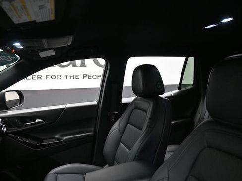 Certified 2026 Chevrolet Equinox LT w/ Convenience Package II AWD/4WD image 18