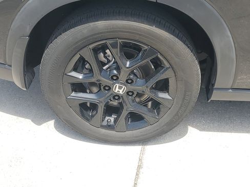 Certified 2024 Honda HR-V Sport image 8