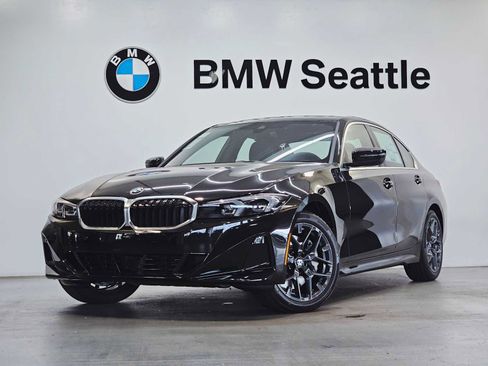 New 2025 BMW 330i xDrive Sedan w/ Convenience Package image 1