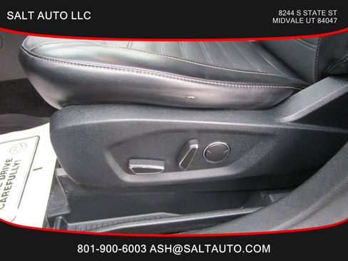 Used 2017 Ford Edge SEL w/ Equipment Group 201A image 17