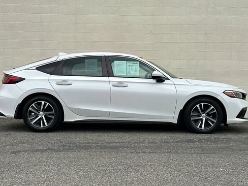 Used 2023 Honda Civic LX image 3