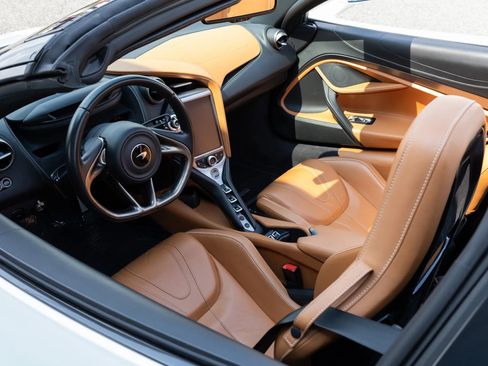 Used 2020 McLaren 720S Luxury image 63