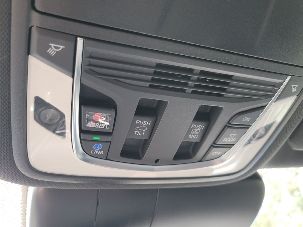 Certified 2025 Acura RDX w/ Advance Package AWD/4WD image 35