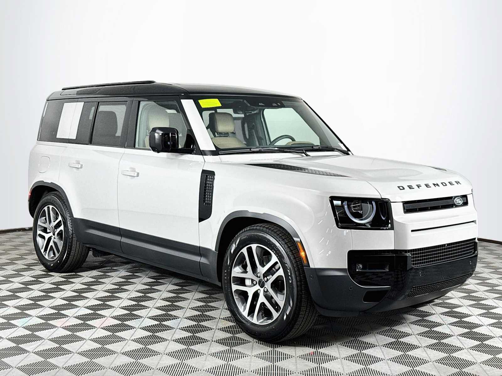 New 2026 Land Rover Defender 110 S AWD/4WD image 3