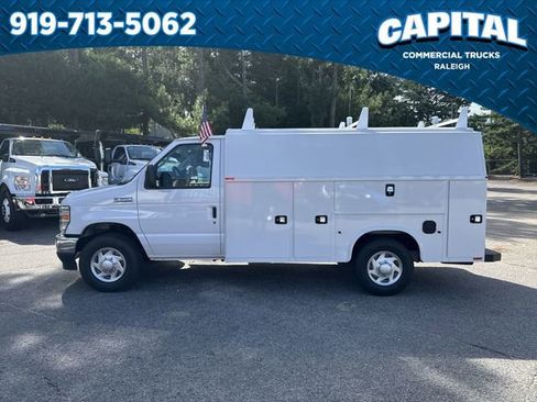 New 2026 Ford E-350 and Econoline 350 Super Duty w/ Power Equipment Group image 5