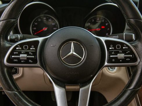 Used 2019 Mercedes-Benz C 300 Sedan image 15