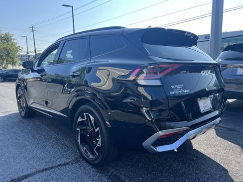 Certified 2023 Kia Sportage SX FWD image 3