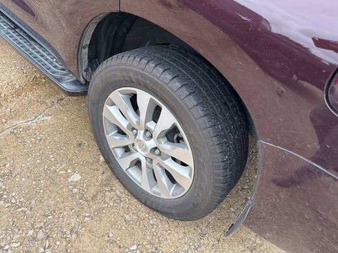 Used 2014 Toyota Sequoia Limited RWD image 9