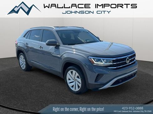 Used 2022 Volkswagen Atlas Cross Sport SE AWD/4WD image 7