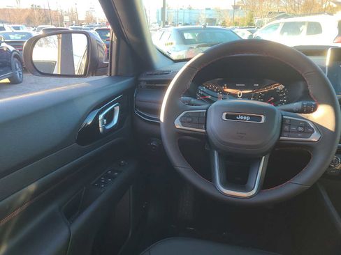 New 2024 Jeep Compass Trailhawk w/ Sun and Sound Group image 45