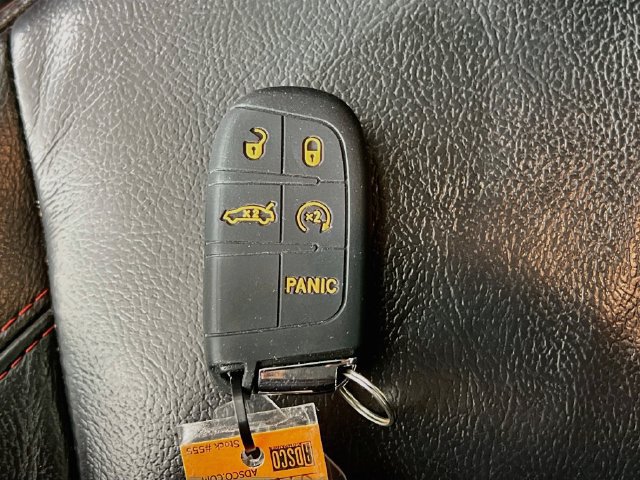 Used 2018 Jeep Compass Trailhawk w/ Cold Weather Group AWD/4WD image 13