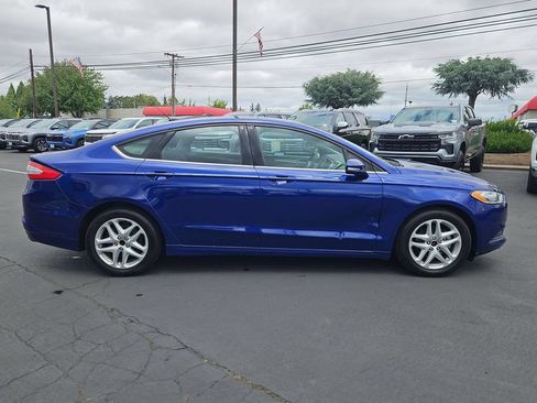 Used 2014 Ford Fusion SE FWD image 7