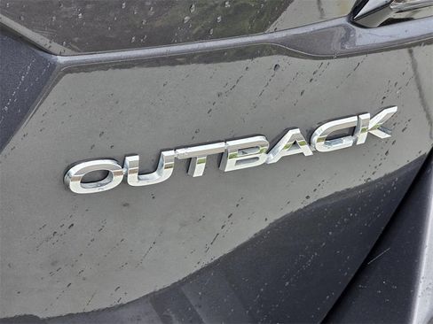 Used 2024 Subaru Outback Premium image 27